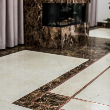 Posadzka z marmuru Posadzka z marmuru