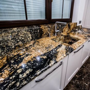 10-Granitowe blaty kuchenne (2).jfif Granitowe blaty kuchenne jfif