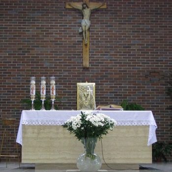 Marmur Dulemba Sakralia Granit Kamien Wnetrza