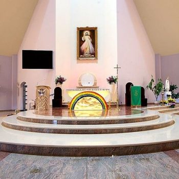 Marmur Dulemba Sakralia Granit Kamien Wnetrza