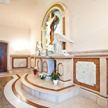 Marmur Dulemba Sakralia Granit Kamien Wnetrza