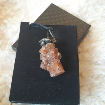 17-Biżuteria Justart Marmur Dulemba Kamień Ozdoba Brosza (16) Bizuteria Justart Marmur Dulemba Kamien Ozdoba Brosza