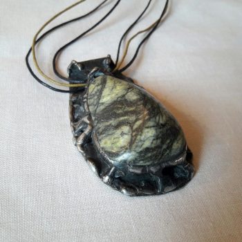 47-Biżuteria Justart Marmur Dulemba Kamień Ozdoba Brosza (46) Bizuteria Justart Marmur Dulemba Kamien Ozdoba Brosza