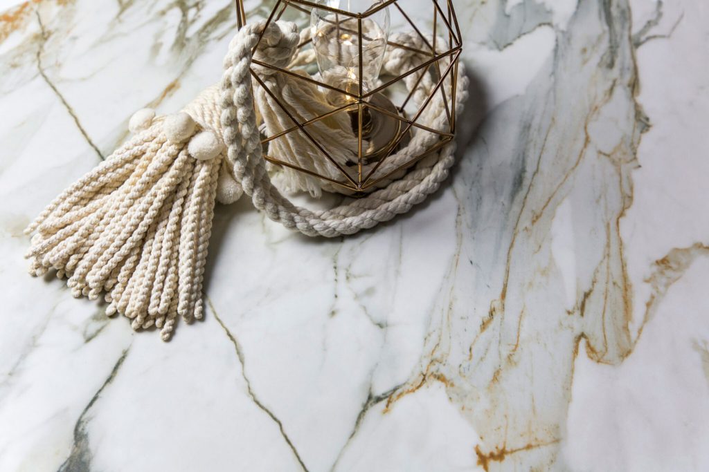 img neolith spieki kwarcowe calacatta luxe